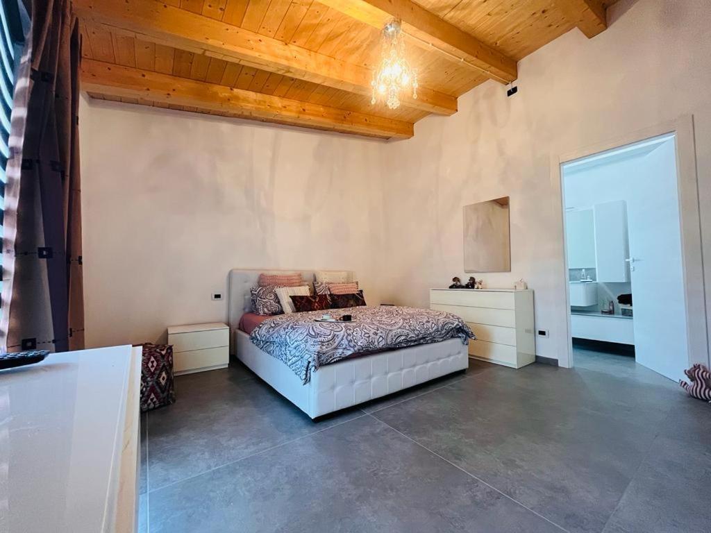Casa Feby Appartement Aosta Buitenkant foto