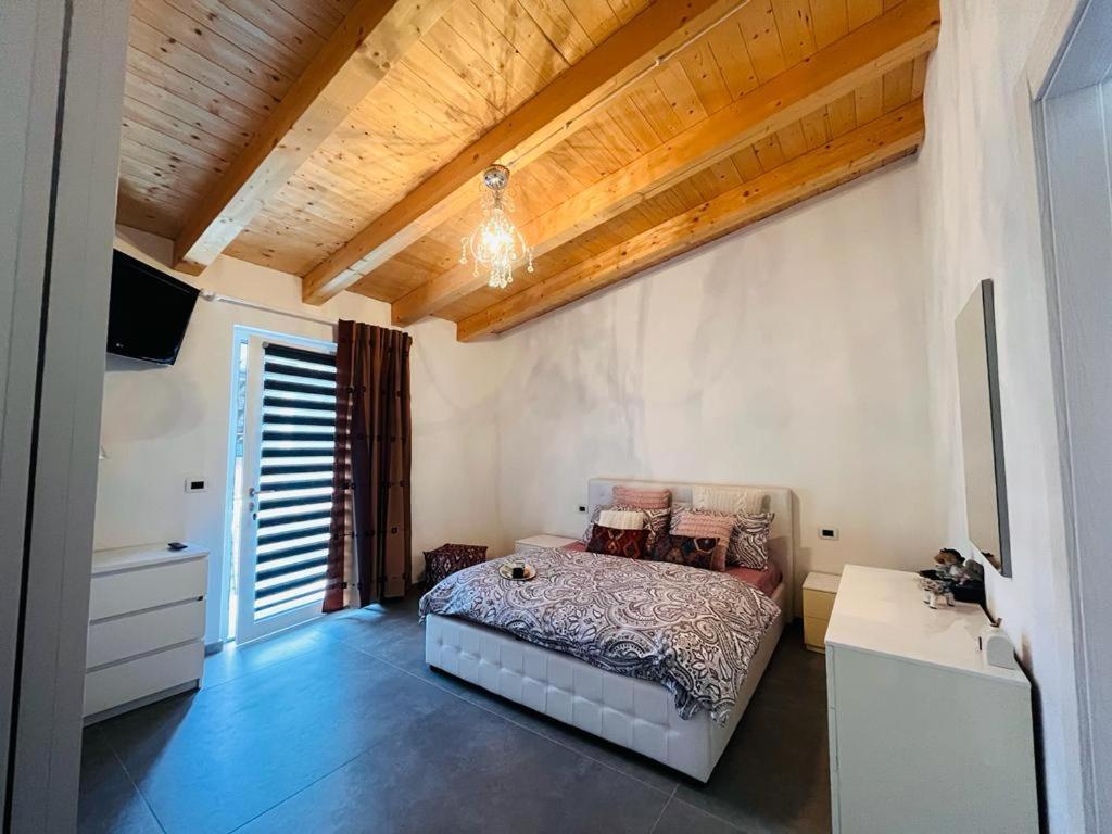 Casa Feby Appartement Aosta Buitenkant foto